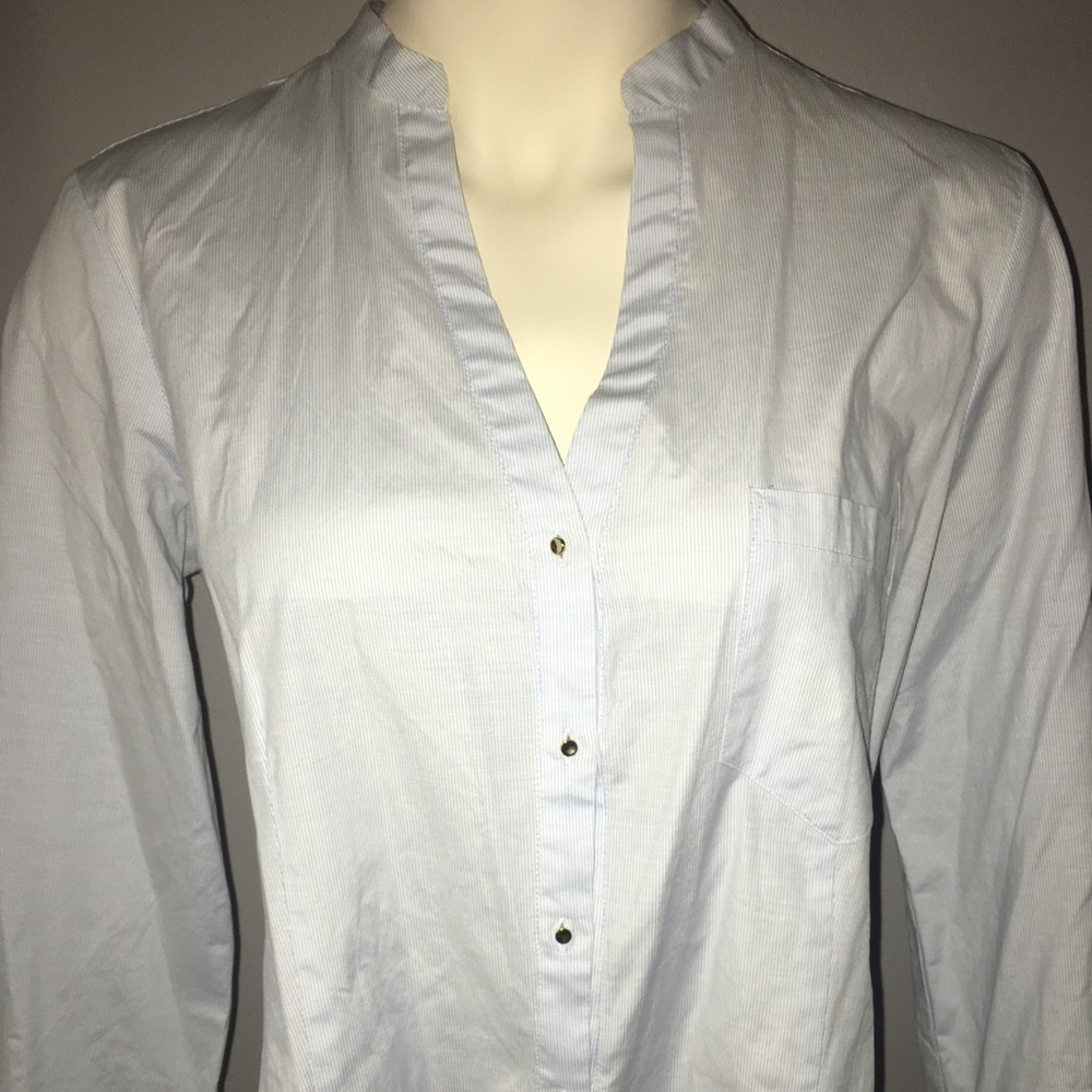 Zara Career Work Basic Blouse Size Medium - image 6